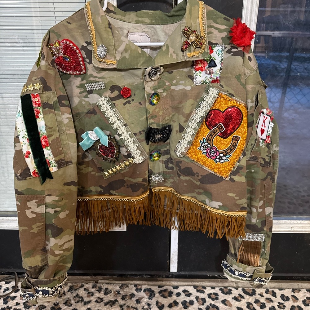 Embroidered Tiger Patch Utility Jacket - Pink & Green - Picture 2 of 2